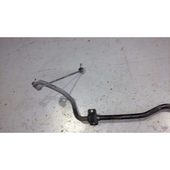 Recambio de barra estabilizadora delantera para kia carnival 2.9 crdi vgt emotion referencia OEM IAM   