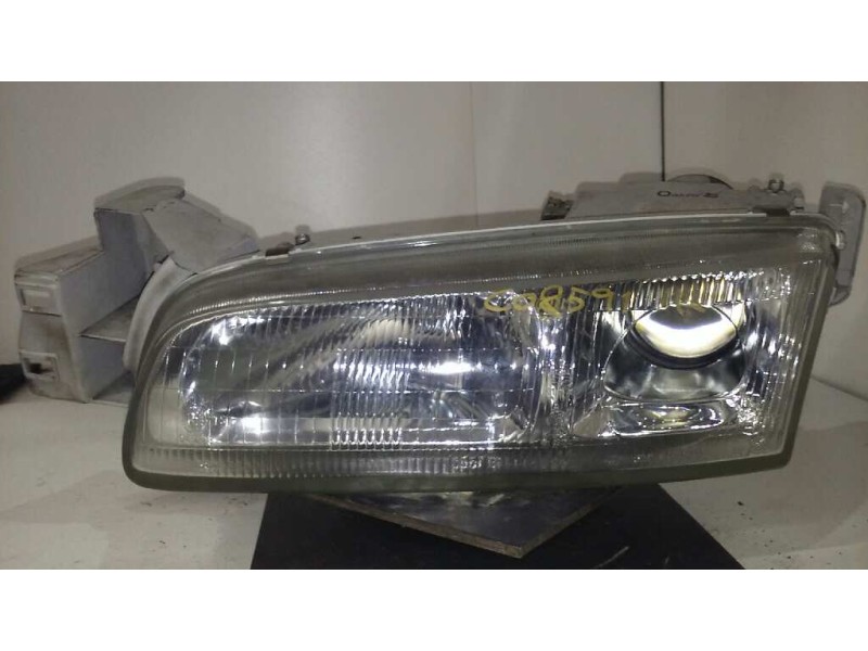 Recambio de faro izquierdo para mazda 626 berlina (ge) 2.5 v6 referencia OEM IAM   