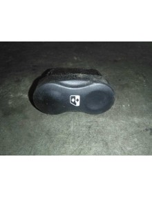 Recambio de mando elevalunas delantero izquierdo para dacia sandero laureate music referencia OEM IAM   