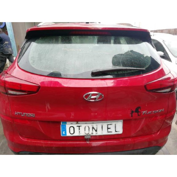 Recambio de porton trasero para hyundai tucson 25 aniversario 4x2 referencia OEM IAM 73700D7000 ALERÓN RAJADO SIN ACCESORIOS