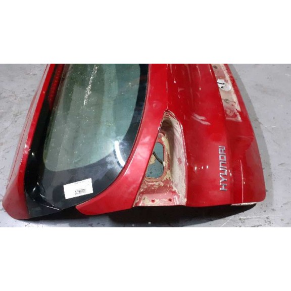 Recambio de porton trasero para hyundai tucson 25 aniversario 4x2 referencia OEM IAM 73700D7000 ALERÓN RAJADO SIN ACCESORIOS