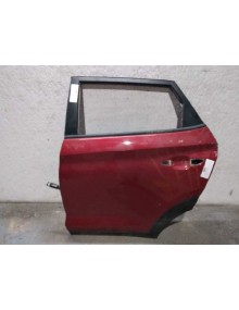 Recambio de puerta trasera izquierda para hyundai tucson 25 aniversario 4x2 referencia OEM IAM 77003D3000 ROJO 