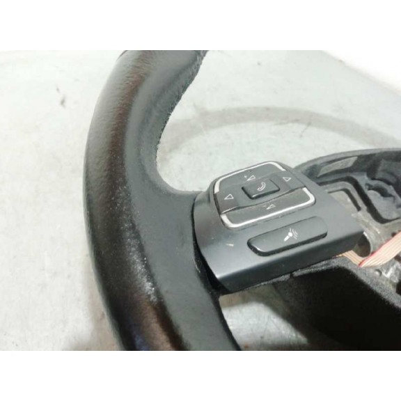 Recambio de volante para volkswagen touran (1t3) highline referencia OEM IAM 61978185A 3 RADIOS CON MANDOS