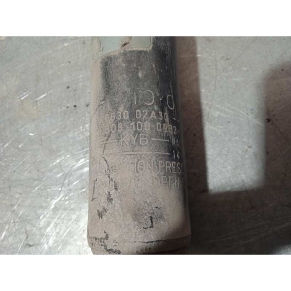 Recambio de amortiguador trasero izquierdo para toyota auris business referencia OEM IAM 4853002A30  