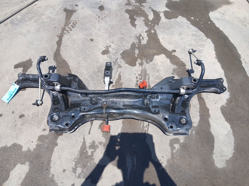 Recambio de puente delantero para audi a1 (8x1, 8xk) 1.2 tfsi referencia OEM IAM 6R0199315AD  