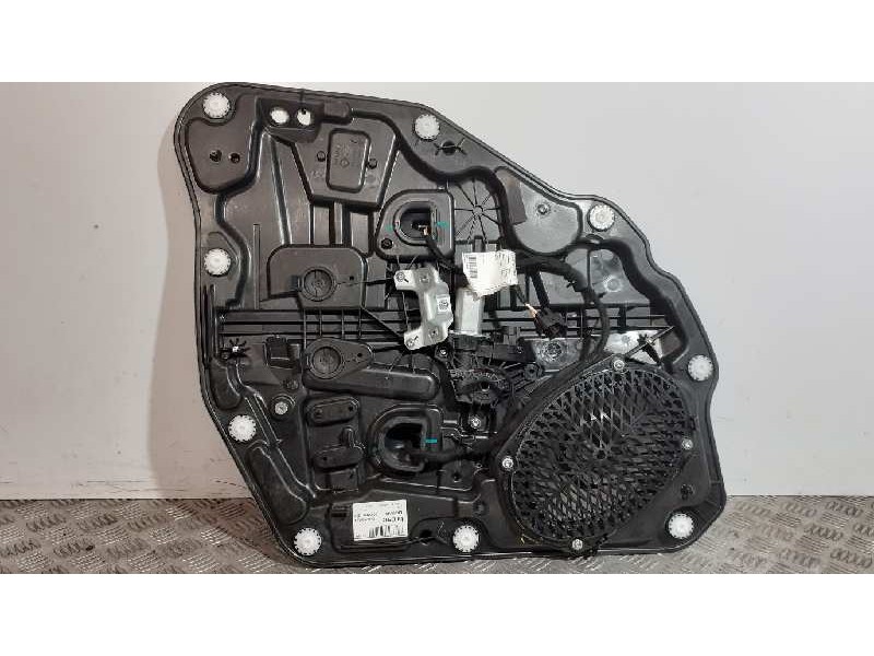 Recambio de elevalunas trasero derecho para jeep renegade sport 4x2 referencia OEM IAM C46790104  