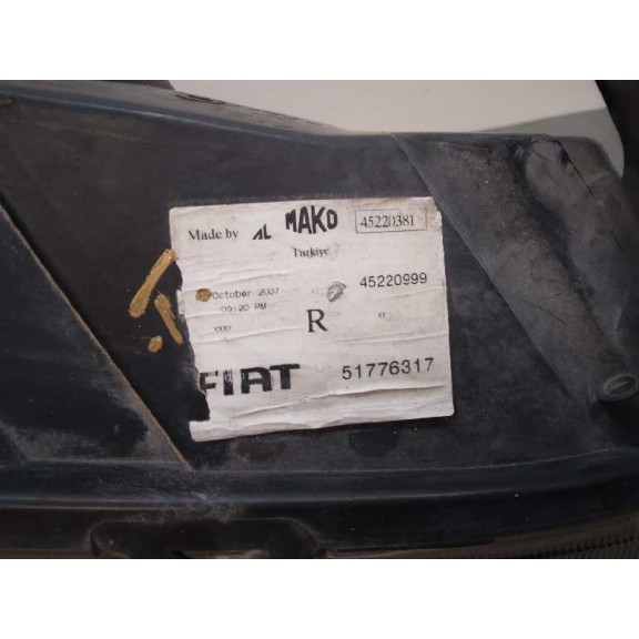 Recambio de faro derecho para fiat linea (110) 1.3 16v jtd cat referencia OEM IAM 51776317 45220999 