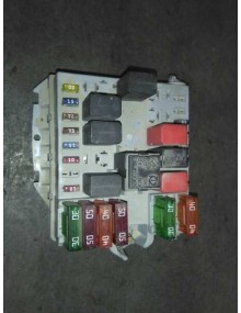 Recambio de caja reles / fusibles para alfa romeo 147 (190) 1.6 16v cat referencia OEM IAM 46558759  