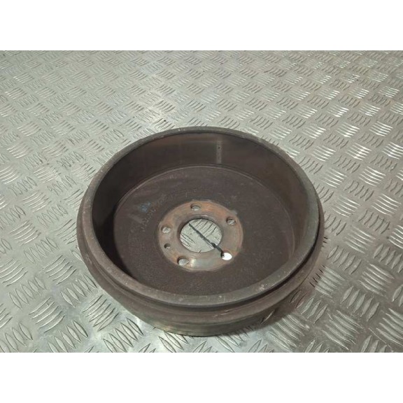 Recambio de tambor freno trasero para fiat scudo (222) 2.0 jtd cat referencia OEM IAM   5 TORNILLOS 28 CM