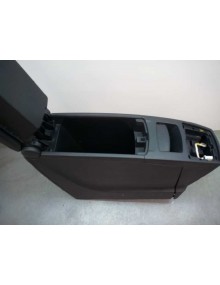 Recambio de apoyabrazos central para renault scenic iii dynamique referencia OEM IAM    2
