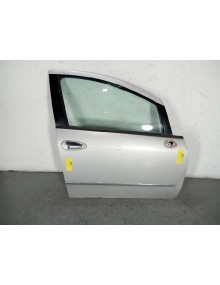 Recambio de puerta delantera derecha para fiat linea (110) 1.3 16v jtd cat referencia OEM IAM  1 GOLPE PEQUEÑO PLATA