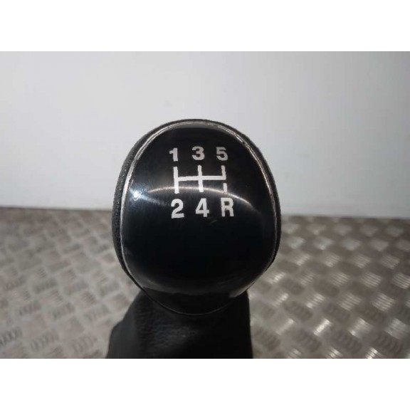 Recambio de palanca cambio para ford fiesta (ccn) black edition referencia OEM IAM E1BR7C453KAA  5V