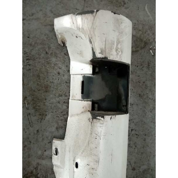 Recambio de faldon lateral para seat leon (1m1) fr special edition referencia OEM IAM  IZQUIERDO 