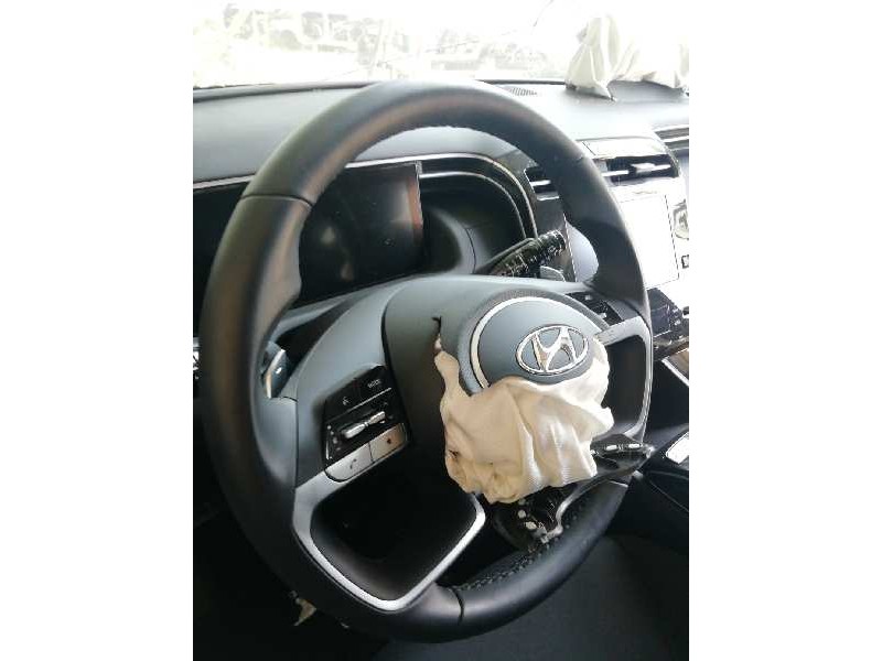 Recambio de volante para hyundai tucson 1.6 hybrid 4x4 referencia OEM IAM 56113N9000  