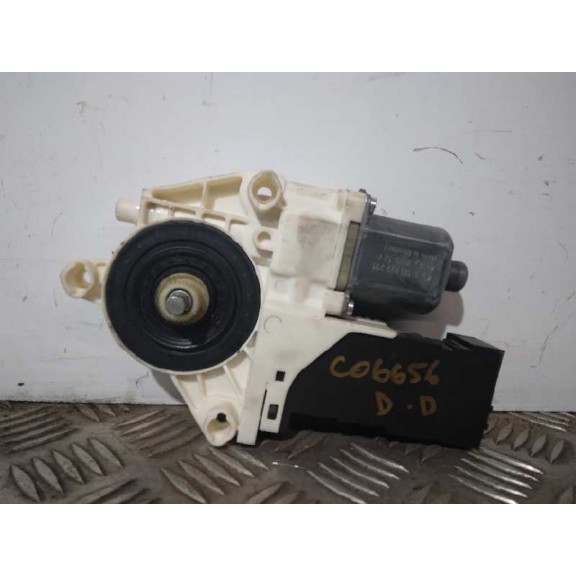 Recambio de motor elevalunas delantero derecho para peugeot 407 st confort pack referencia OEM IAM 9663036580  