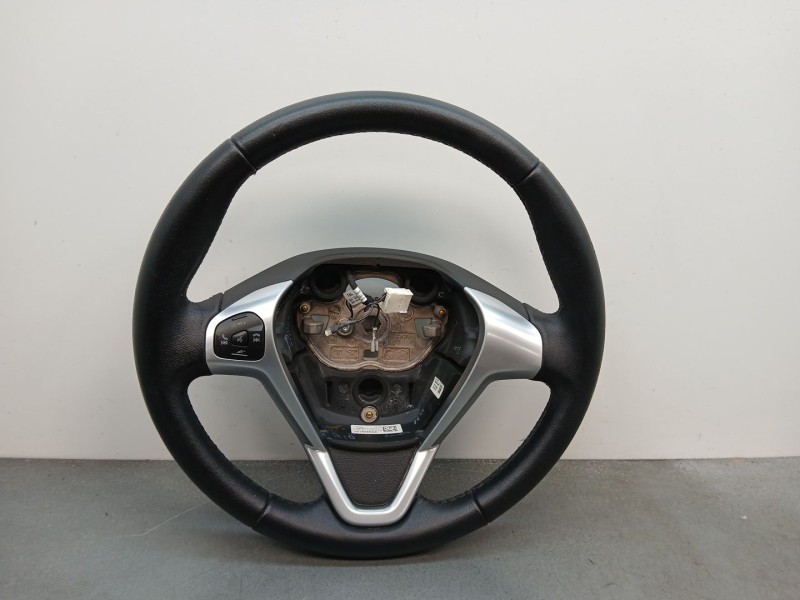Recambio de volante para ford fiesta (ccn) trend referencia OEM IAM c1bb3600ea3z buen estado 