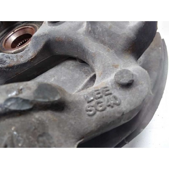 Recambio de mangueta delantera derecha para land rover discovery v6 td s referencia OEM IAM RUB000224  