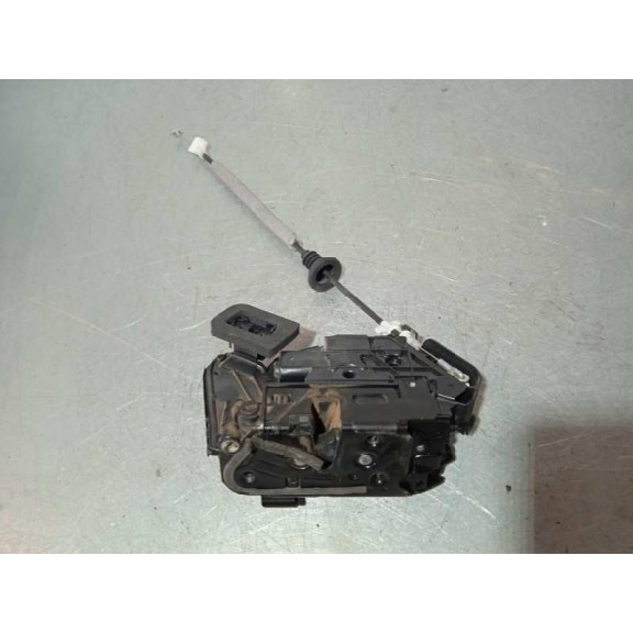 Recambio de cerradura puerta trasera izquierda para skoda fabia 1.0 mpi referencia OEM IAM A5E5TA839015E 7 PINES 