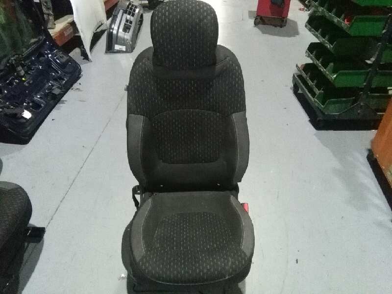 Recambio de asiento delantero derecho para renault captur luxe referencia OEM IAM   CON AIRBAG