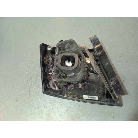 Recambio de piloto trasero derecho para skoda fabia 1.0 mpi referencia OEM IAM 6V6945096  