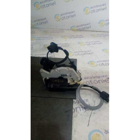 Recambio de cerradura puerta trasera derecha para seat leon st (5f8) reference plus referencia OEM IAM 5K4839016AF  7 PINS