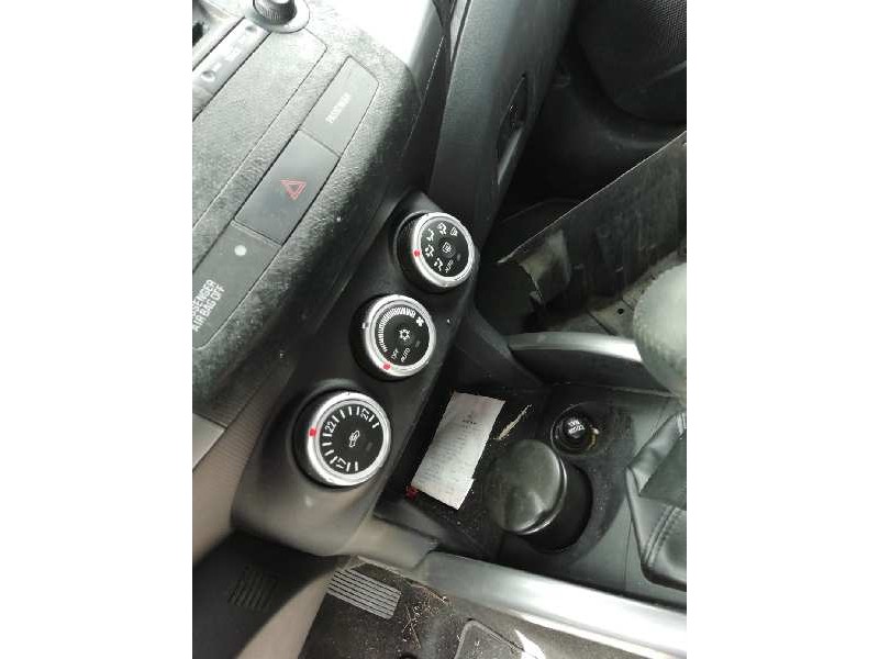 Recambio de mando climatizador para citroën c-crosser 2.2 hdi fap cat referencia OEM IAM   