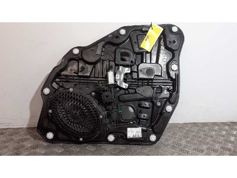 Recambio de elevalunas trasero izquierdo para jeep renegade sport 4x2 referencia OEM IAM C46791104  