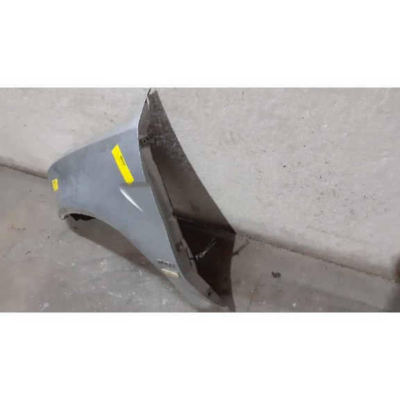 Recambio de aleta delantera izquierda para bmw x5 (e53) 3.0i referencia OEM IAM 41357000385 RAYADA 41357000385