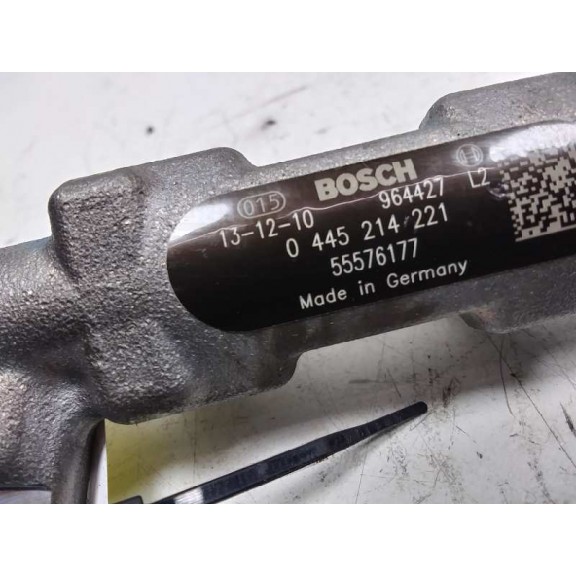 Recambio de rampa inyectora para opel insignia berlina 2.0 cdti cat referencia OEM IAM 0445214221 55576177 