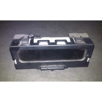Recambio de display para renault megane ii berlina 3p confort authentique referencia OEM IAM 8200350498  