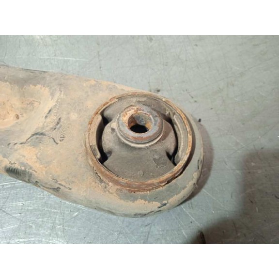 Recambio de brazo suspension inferior delantero izquierdo para hyundai i20 classic referencia OEM IAM 545001J700  