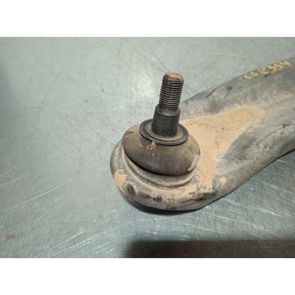 Recambio de brazo suspension inferior delantero izquierdo para hyundai i20 classic referencia OEM IAM 545001J700  