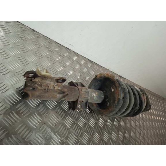 Recambio de amortiguador delantero derecho para volvo xc90 2.4 diesel cat referencia OEM IAM 30645515A  