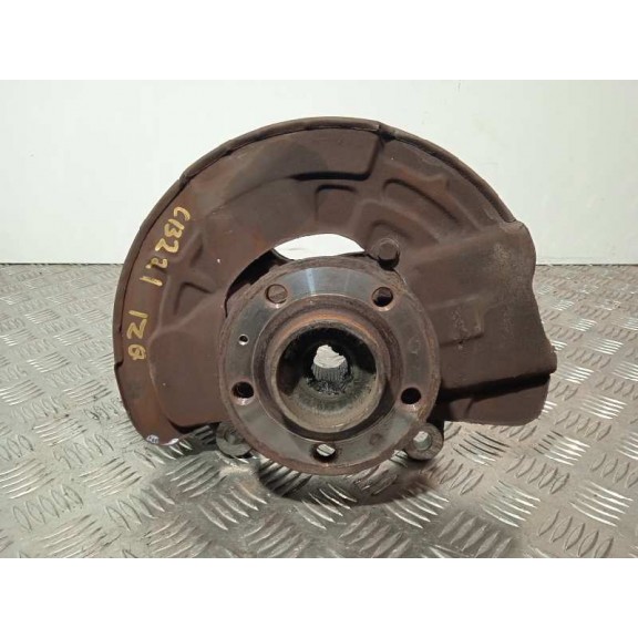 Recambio de mangueta delantera izquierda para volvo xc90 2.4 diesel cat referencia OEM IAM 08630770  