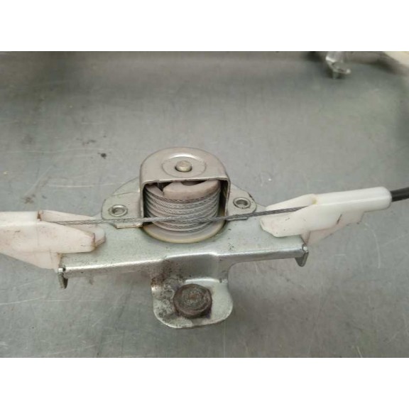 Recambio de elevalunas trasero derecho para chevrolet aveo 1.2 cat referencia OEM IAM  MANUAL 