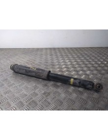 Recambio de amortiguador trasero izquierdo para toyota auris hybrid active referencia OEM IAM 171020B  