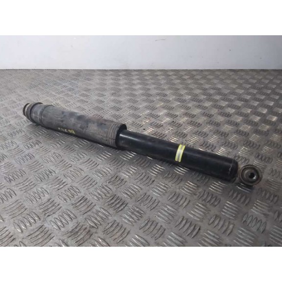 Recambio de amortiguador trasero izquierdo para toyota auris hybrid active referencia OEM IAM 171020B  