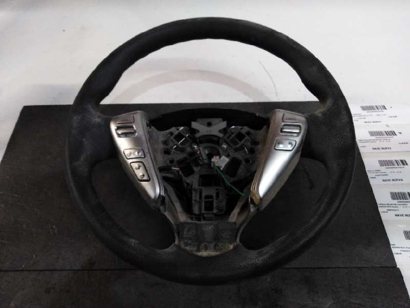 Recambio de volante para nissan note acenta referencia OEM IAM  3 RADIOS C/ MANDOS