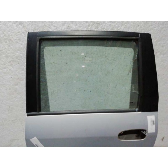 Recambio de puerta trasera izquierda para hyundai matrix (fc) 1.5 crdi gls referencia OEM IAM  PLATA 