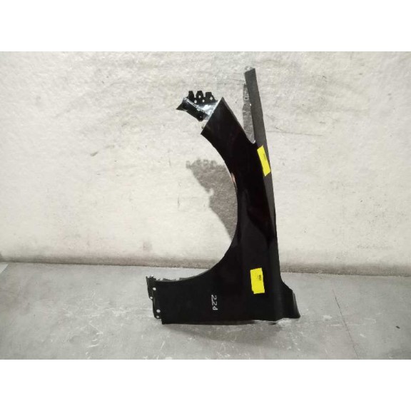 Recambio de aleta delantera izquierda para infiniti q50 2.2 diesel cat referencia OEM IAM  TOCADA 