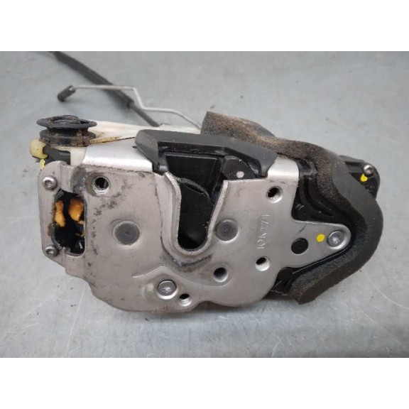 Recambio de cerradura puerta trasera derecha para opel astra j lim. cosmo referencia OEM IAM 13578025  