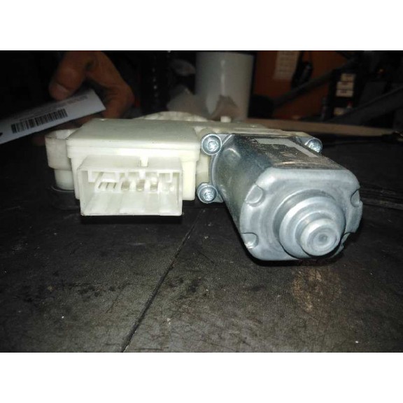 Recambio de elevalunas trasero izquierdo para seat toledo (kg3) reference referencia OEM IAM 5JA959811H ELECTRICO 6 PIN 