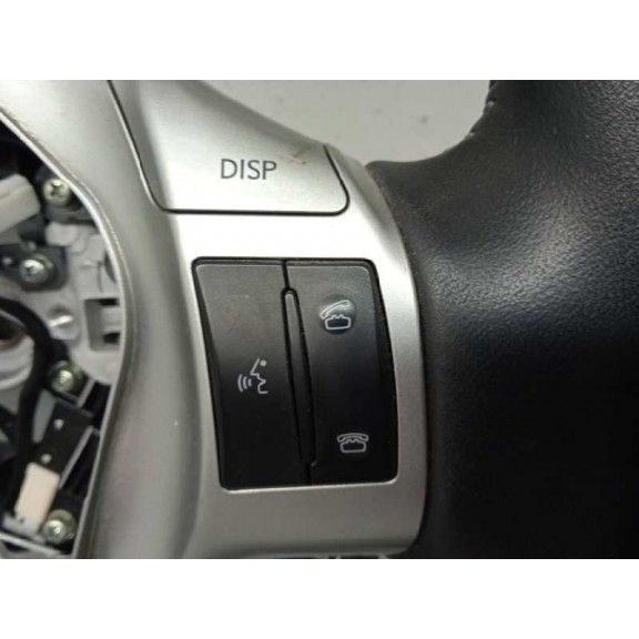Recambio de volante para lexus ct 200h referencia OEM IAM 4510076100C4 CON MANDOS CUERO