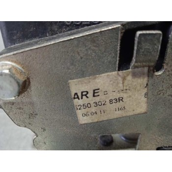 Recambio de cerradura puerta trasera izquierda para dacia duster ambiance 4x2 referencia OEM IAM 825030283R 2 PINES 