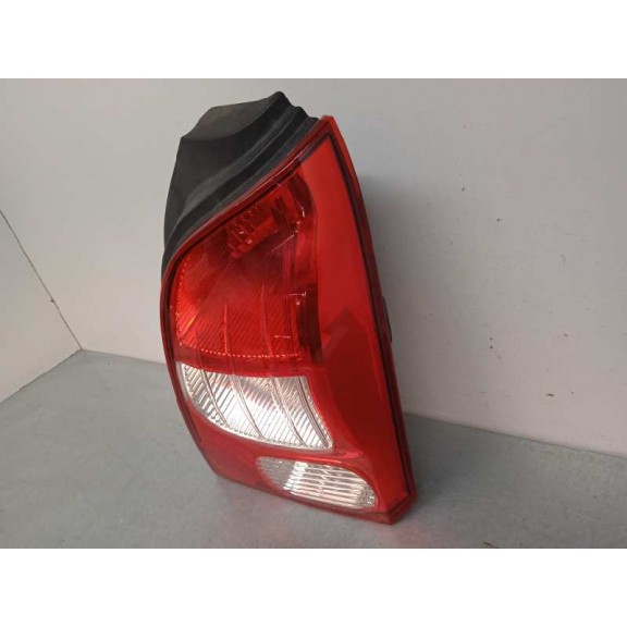 Recambio de piloto trasero derecho para renault twingo dynamique referencia OEM IAM 8200387889 2VA96545402 