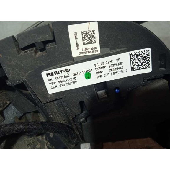 Recambio de volante para peugeot 2008 (--.2013) access referencia OEM IAM 98084115ZD 3 RADIOS CON MANDOS