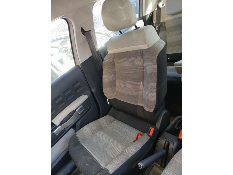 Recambio de asiento delantero derecho para citroën c3 iii (sx) 1.2 vti 82 referencia OEM IAM   