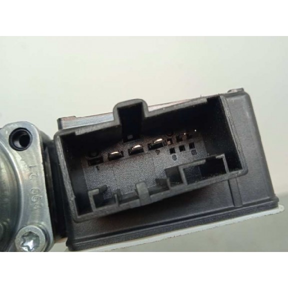Recambio de motor elevalunas trasero izquierdo para seat ateca (khp) referencia OEM IAM 5Q0959407E 0130822725 5 PINS