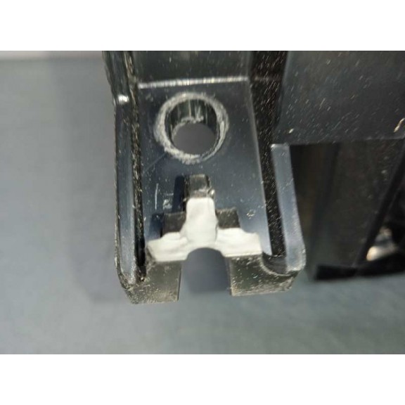 Recambio de guantera para lexus ct 200h referencia OEM IAM 5555076011 5556876010 5545976010