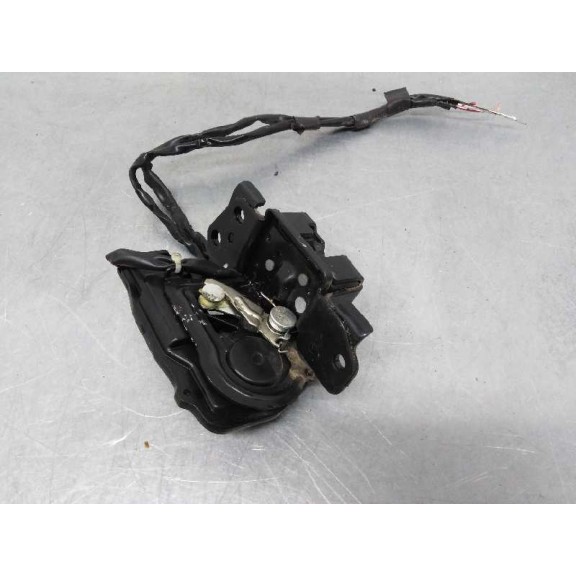 Recambio de cerradura maletero / porton para lexus ct 200h referencia OEM IAM   2+2 CABLES